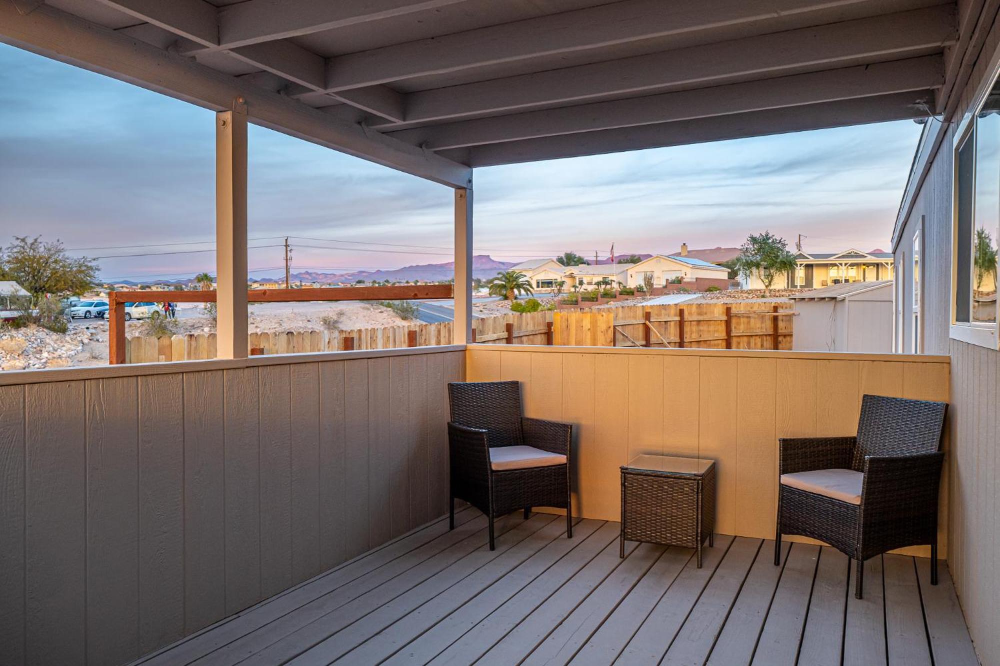 Magnificent & Tranquil Home, Mountain Views , 8 Mins To Casinos & River, Fire Pit, Bbq Bullhead City Luaran gambar