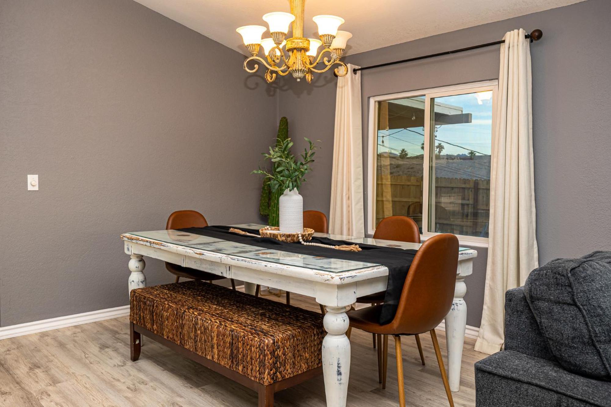 Magnificent & Tranquil Home, Mountain Views , 8 Mins To Casinos & River, Fire Pit, Bbq Bullhead City Luaran gambar