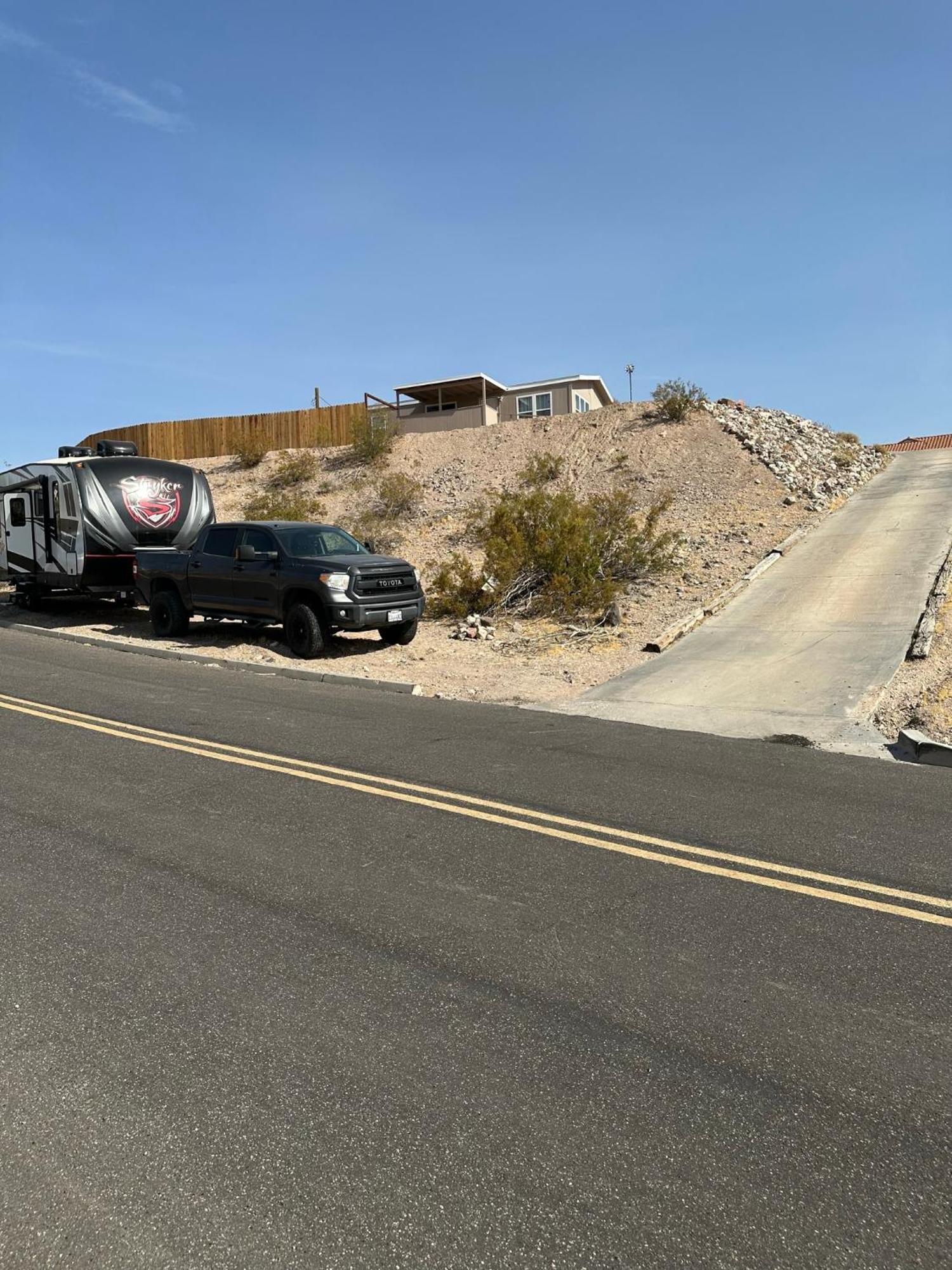Magnificent & Tranquil Home, Mountain Views , 8 Mins To Casinos & River, Fire Pit, Bbq Bullhead City Luaran gambar